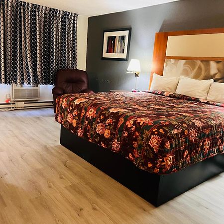 Mountain Inn Iron Mountain Ngoại thất bức ảnh