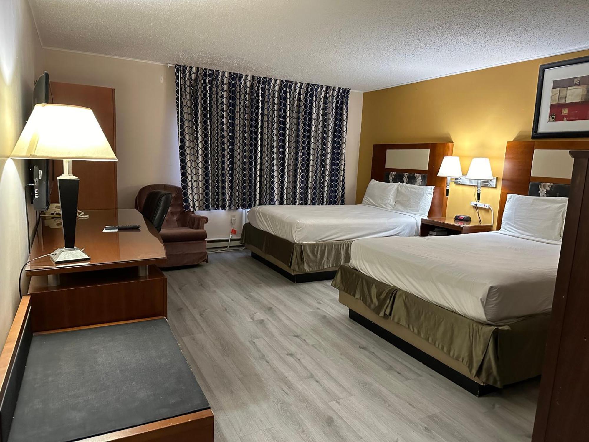 Mountain Inn Iron Mountain Ngoại thất bức ảnh