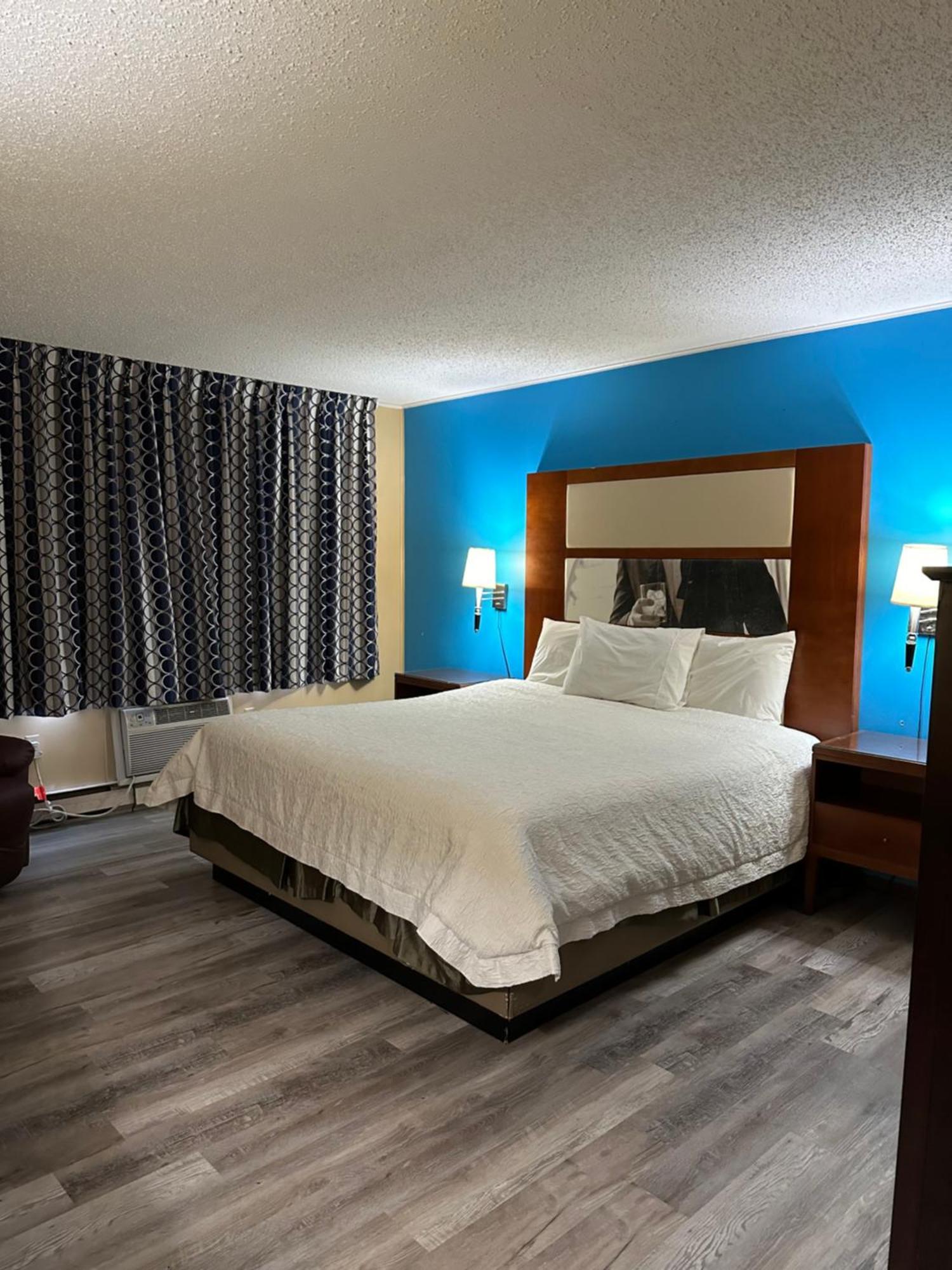 Mountain Inn Iron Mountain Ngoại thất bức ảnh
